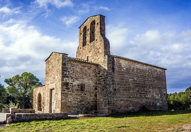 kamenný kostel